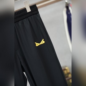 Fendi： новая весенне-летняя коллекция 