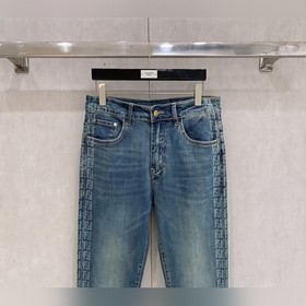 Fendi представляет новую коллекцию муж
