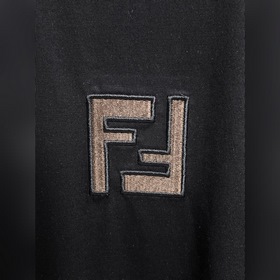 Fendi с полным набором логотипов. Нова