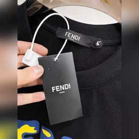 Fendi с полным набором логотипов. Нови