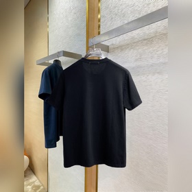 Fendi с полным набором логотипов. Нова