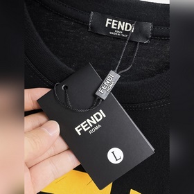 Fendi с полным набором логотипов. Нова
