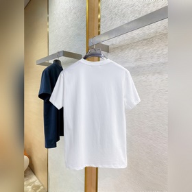 Fendi с полным набором логотипов. Нова