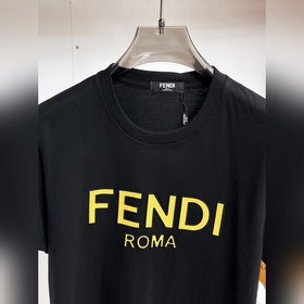 Fendi с полным набором логотипов. Нова