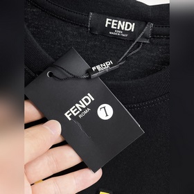 Fendi с полным набором логотипов. Нова