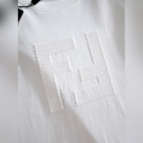 Fendi 26： премьера новой весенне-летне