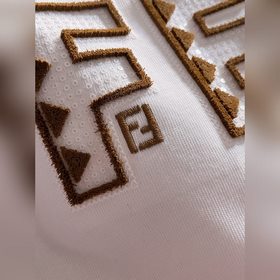 Fendi 2026SS： премьера новой весенне-л