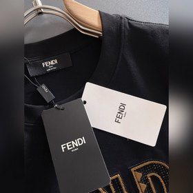 Fendi 2026SS： премьера новой весенне-л