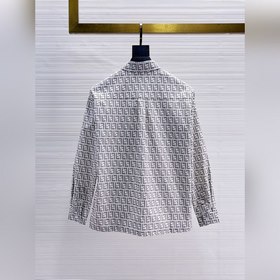 Новая мужская рубашка с длинным рукаво