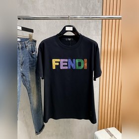Fendi — отличная новость для полных му