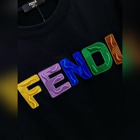 Fendi — отличная новость для полных му