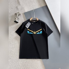 Fendi 26： премьера новых моделей весна