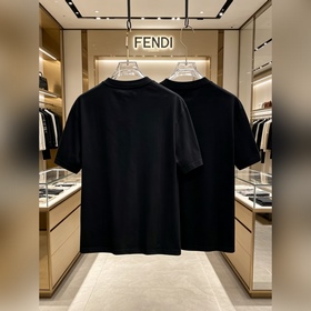 Fendi #FENDI — премьера новой коллекци