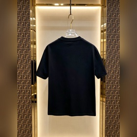Fendi #FENDI — премьера новой коллекци