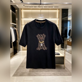 Fendi #FENDI — премьера новой коллекци