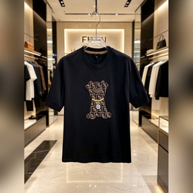 Fendi #FENDI — премьера новой коллекци