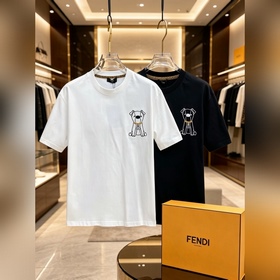 Fendi #FENDI — премьера новой коллекци