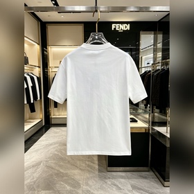 Fendi #FENDI — премьера новой коллекци