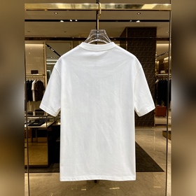 Fendi #FENDI — премьера новой коллекци