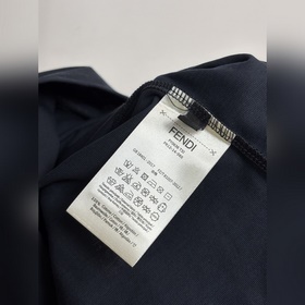 Новая модель футболки от Fendi, выполн