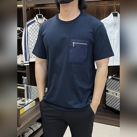Новая модель футболки от Fendi, выполн