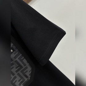 Новая модель футболки от Fendi, выполн