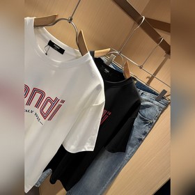 Fendi： Новая коллекция весна-лето 2026