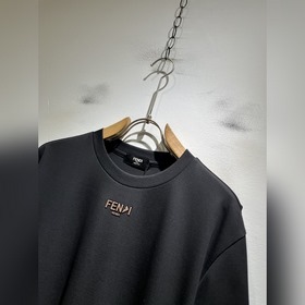 Fendi： Новая коллекция весна-лето 2026
