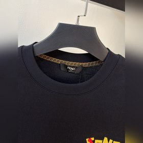 Новинка Fendi весна-лето 2026： новейша