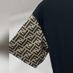 Новая весенняя коллекция Fendi： компле