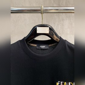 Fendi представляет новую коллекцию вес