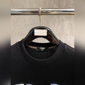 Fendi представляет новую коллекцию вес