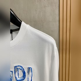 Fendi представляет новую коллекцию вес
