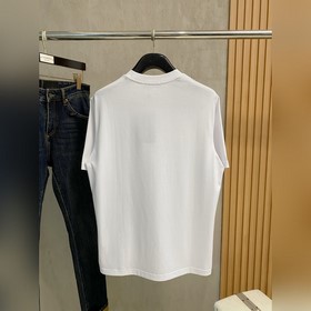 Fendi представляет новую коллекцию вес