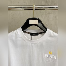 Fendi представляет новую коллекцию вес