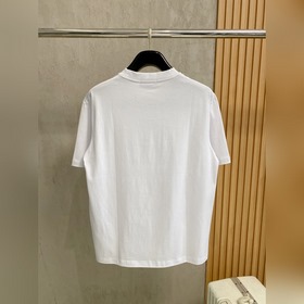 Fendi представляет новую коллекцию вес