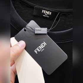 Fendi 26： премьера новой весенне-летне