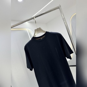 26 Новинка #FD Fendi Мужская футболка 
