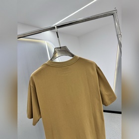 26 Новинка #FD Fendi Мужская футболка 