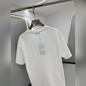 26 Новинка #FD Fendi Мужская футболка 