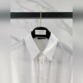 Fendi представляет новую коллекцию вес