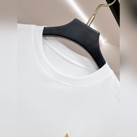 Новинка весенней коллекции Fendi： футб