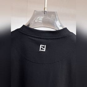 Fendi — товары высшего качества. Новин