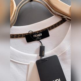 FD Fendi Ткани класса «от кутюр» — но