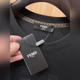Fendi 26： премьера новых моделей весна