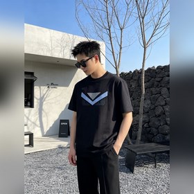Fendi — эксклюзивная новинка： мужская 