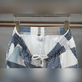 Fendi — модный комплект из жакетчика