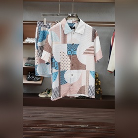 Fendi — модный комплект из жакетчика