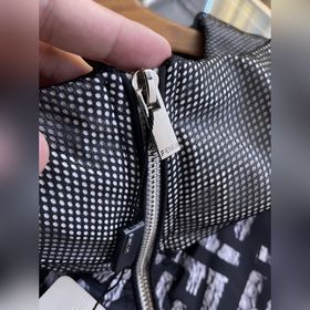 Новая куртка Fendi из весенней коллекц