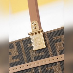 Модель： оригинальная сумка среднего ра